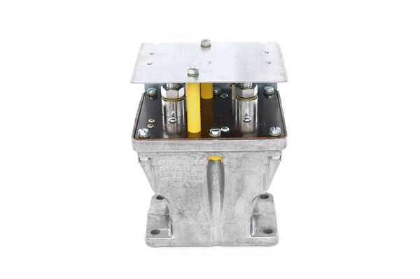 24V AKU SARTELİ 300AMPER 4 UCLU OTOBUS KAMYON TIR İS¸ MAKİNESİ DEVRE KESİCİ – 0333301010