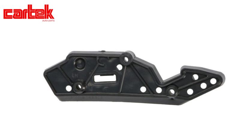 BMW TAMPON BRAKETI G26 ON UST SOL M TECH 2021-