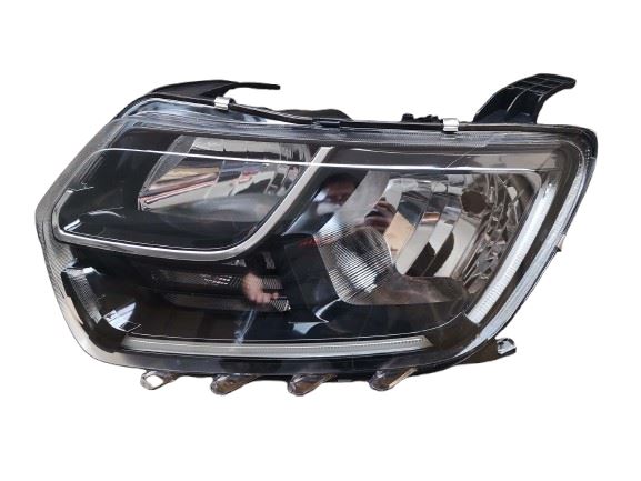 DACIA FAR SOL GUNDUZ LEDLI AYAR MOTORLU RENAULT DUSTER 18>20
