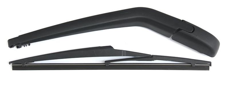 FIAT SILECEK SUPURGESI ARKA TAKIM FREEMONT 11 330 MM 310 MM