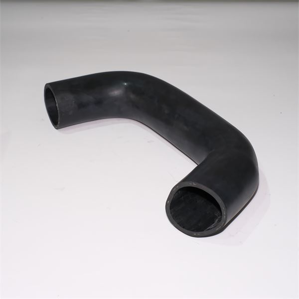 IVECO TICARI INTERCOOLER ( TURBO RADYATORU ) HORTUMU DAILY 35C11 2.8TDI SIYAH