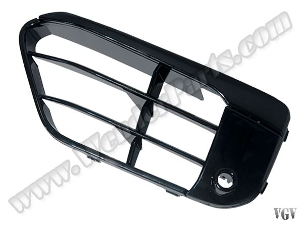BMW ON TAMPON IZGARASI SOL ACIK PDC’LI BMW X1 F48